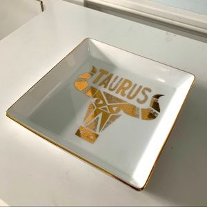 5.5” x 5.5” White & Gold Ceramic Taurus Jewelry Dish